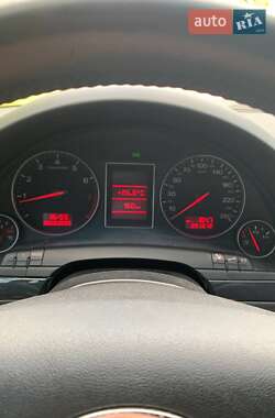Универсал Audi A4 2003 в 