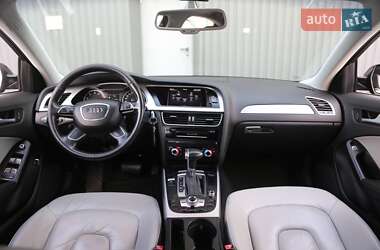 Седан Audi A4 2015 в 