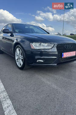 Седан Audi A4 2014 в 