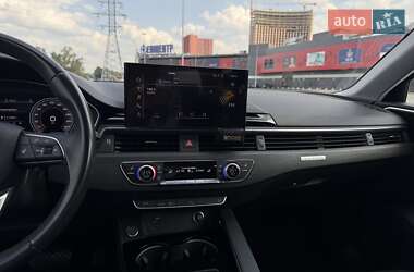 Седан Audi A4 2020 в 