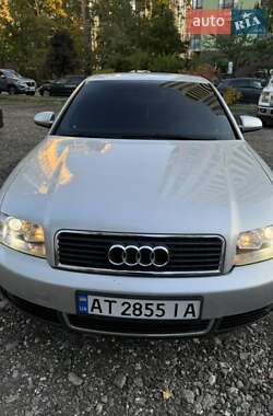 Седан Audi A4 2000 в 