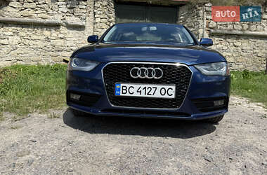 Седан Audi A4 2012 в 