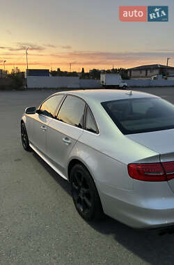 Седан Audi A4 2014 в 