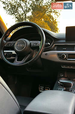 Седан Audi A4 2017 в 