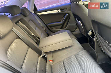 Седан Audi A4 2012 в 