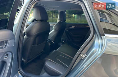 Седан Audi A4 2013 в 