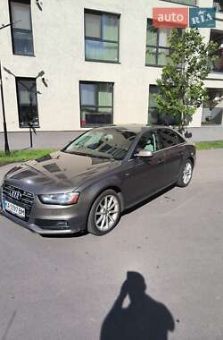 Седан Audi A4 2014 в Кривому Розі