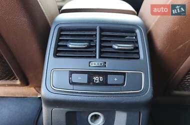 Седан Audi A4 2018 в 