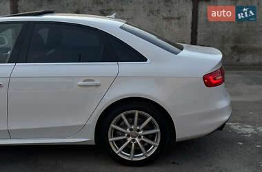 Седан Audi A4 2016 в 