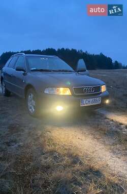 Универсал Audi A4 2001 в 