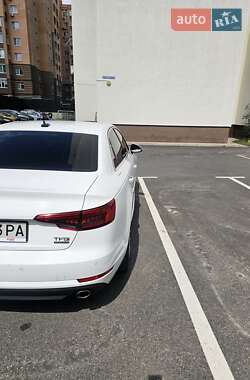 Седан Audi A4 2015 в 