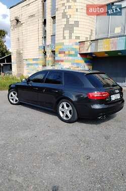 Универсал Audi A4 2015 в 