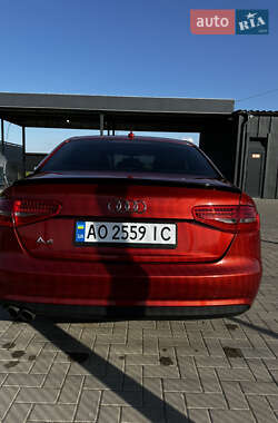 Седан Audi A4 2014 в 