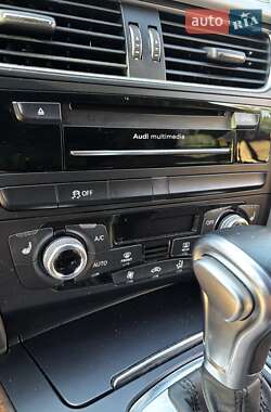 Седан Audi A4 2015 в 