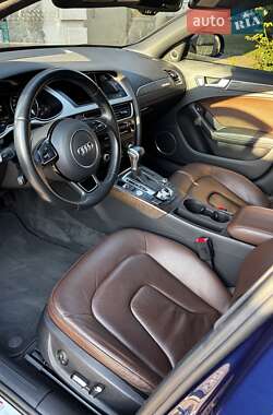 Седан Audi A4 2015 в 