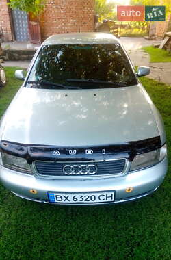Седан Audi A4 1998 в Ярмолинцах