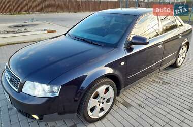 Седан Audi A4 2001 в 