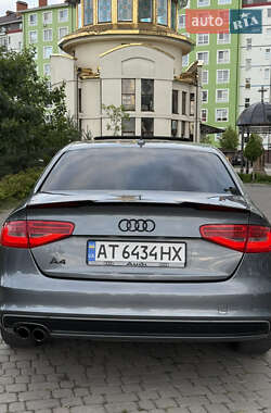Седан Audi A4 2014 в 