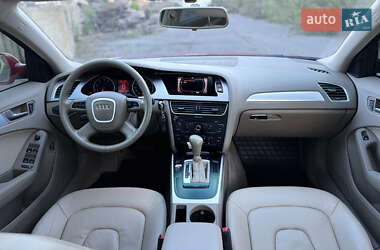 Седан Audi A4 2011 в 