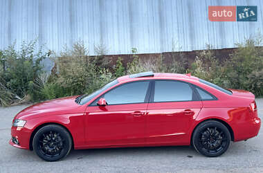 Седан Audi A4 2011 в 