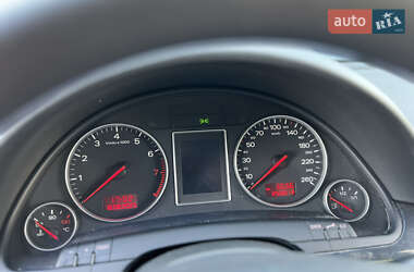 Универсал Audi A4 2003 в 