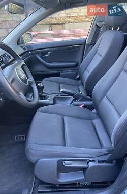 Универсал Audi A4 2004 в 