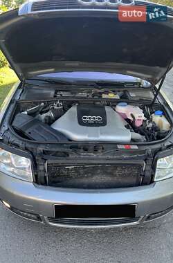 Универсал Audi A4 2004 в 