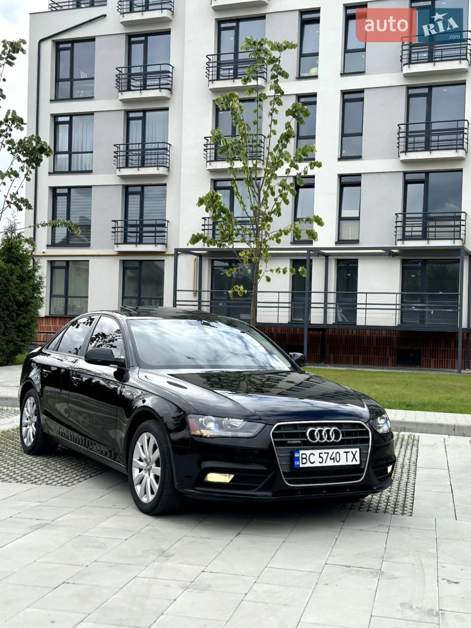 2012 Audi A4 - мініатюра 15