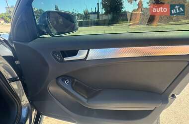 Седан Audi A4 2013 в 