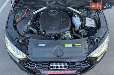 Седан Audi A4 2019 в 