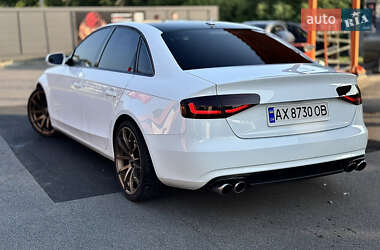 Седан Audi A4 2012 в Харкові