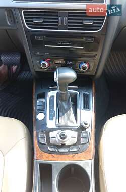 Седан Audi A4 2013 в 