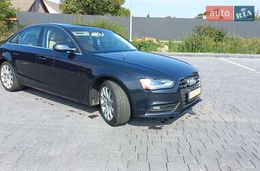 Седан Audi A4 2013 в 