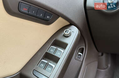 Седан Audi A4 2012 в 