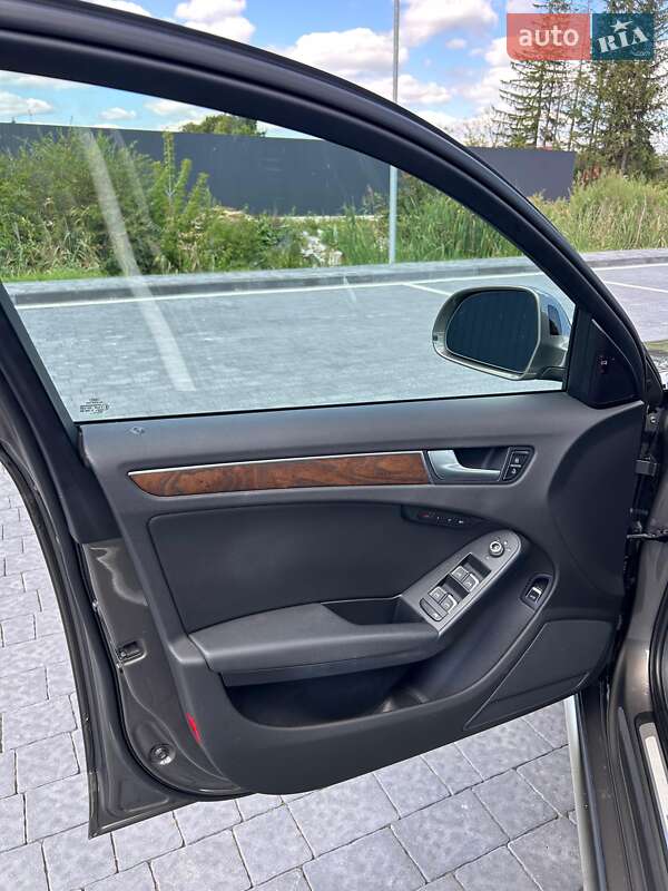 Универсал Audi A4 2013 в Львове