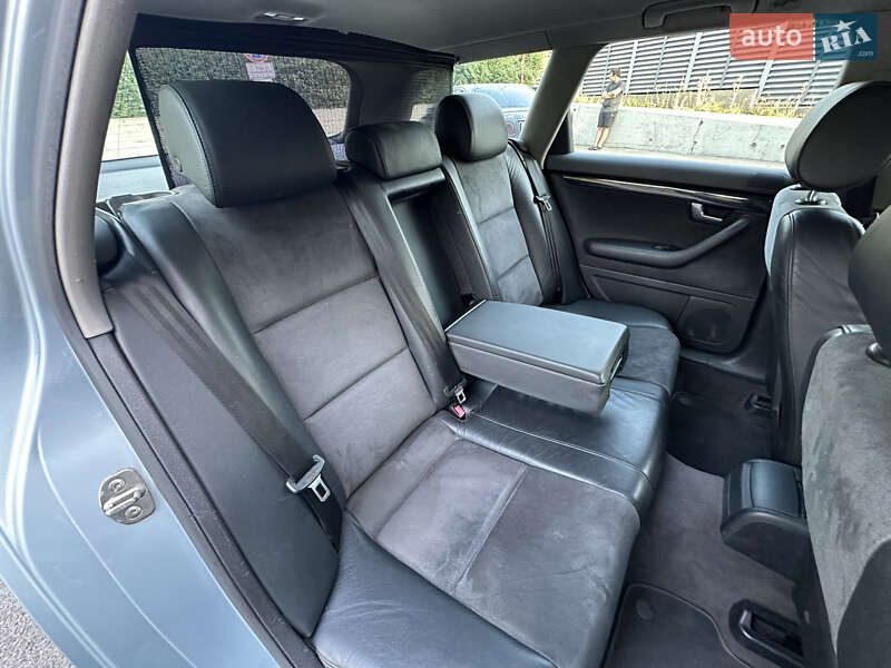 Универсал Audi A4 2002 в Днепре
