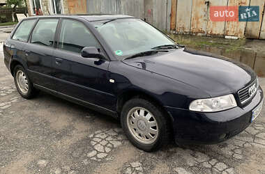 Универсал Audi A4 2001 в 
