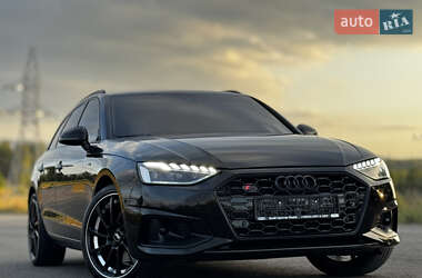 Универсал Audi A4 2021 в 