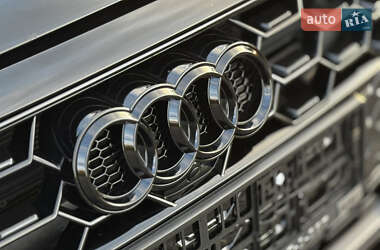 Универсал Audi A4 2021 в 