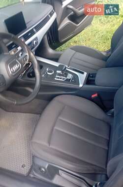 Седан Audi A4 2018 в 