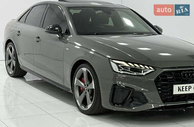Седан Audi A4 2022 в 
