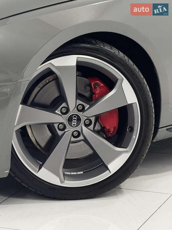 Седан Audi A4 2022 в Одессе