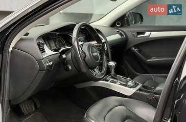 Седан Audi A4 2015 в 