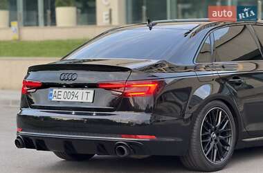 Седан Audi A4 2017 в 