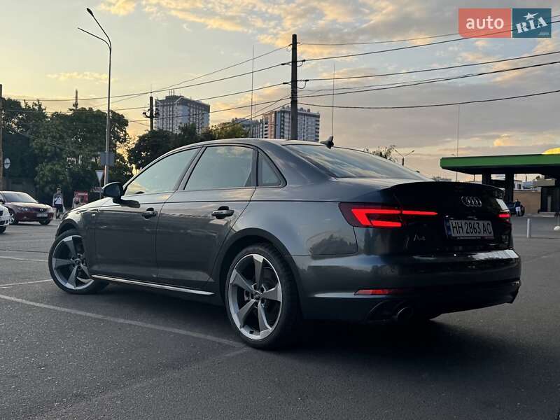 Седан Audi A4 2018 в Одессе