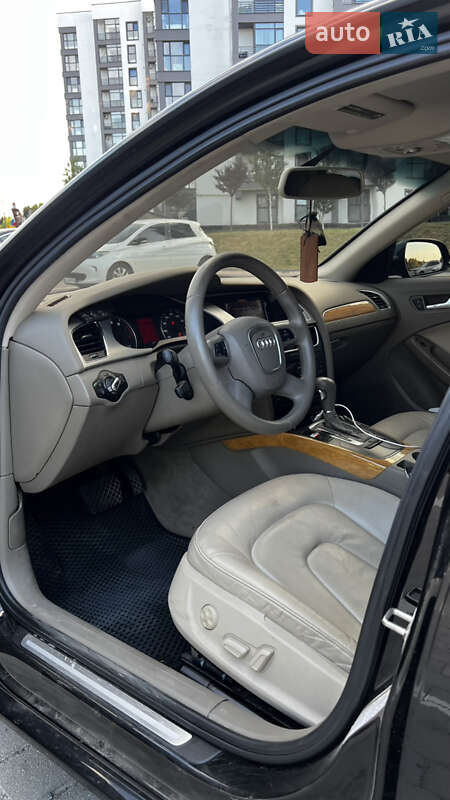 Седан Audi A4 2009 в Луцке