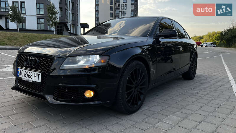 Седан Audi A4 2009 в Луцке