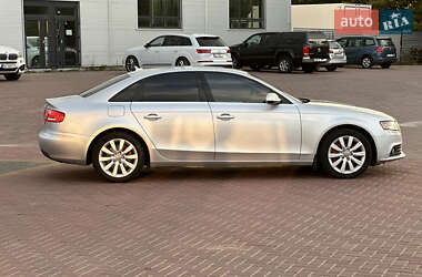 Седан Audi A4 2012 в 