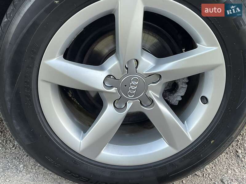 Универсал Audi A4 2003 в Каменском
