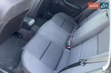 Универсал Audi A4 2003 в 